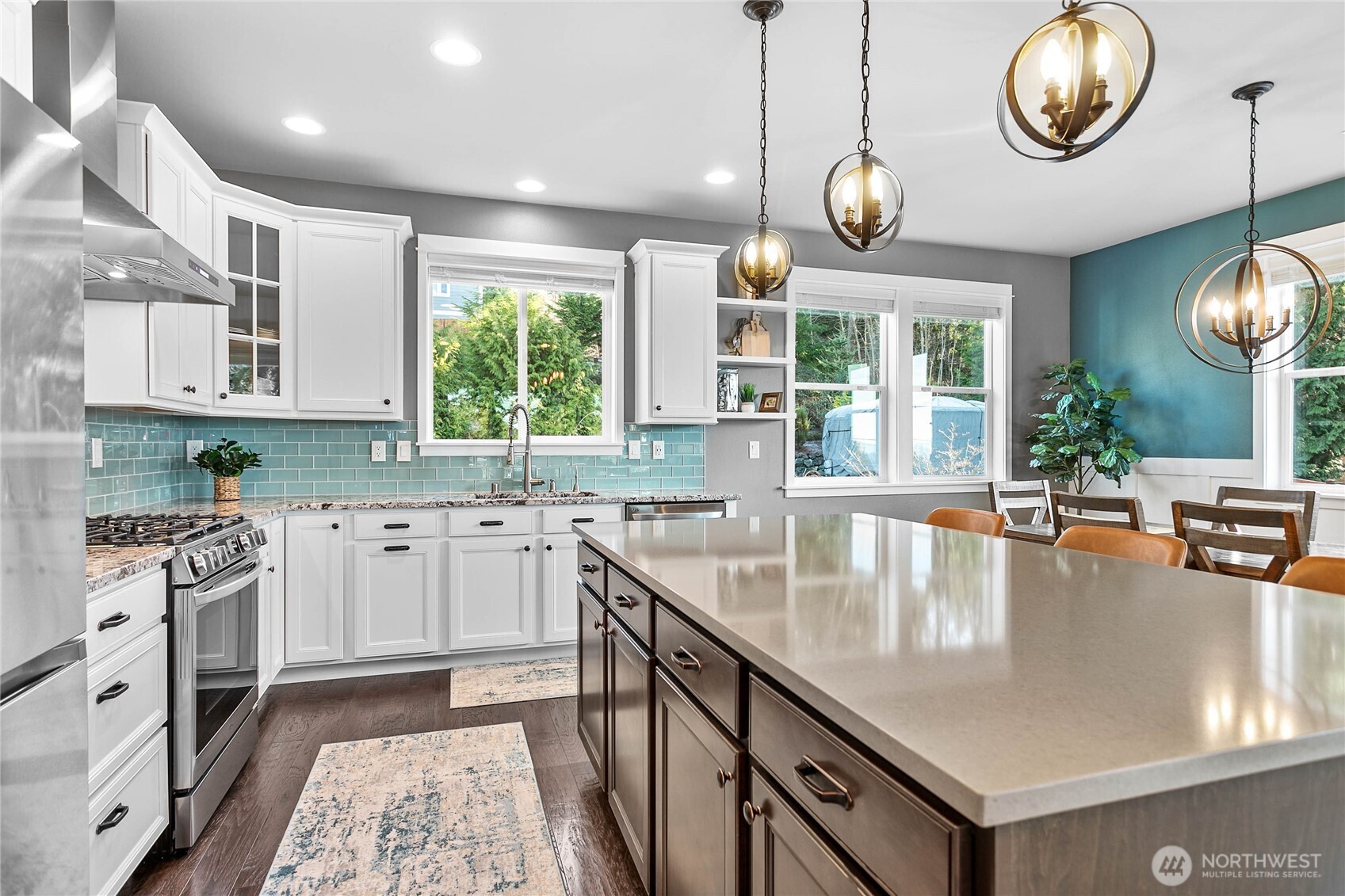 3821 Connelly Avenue