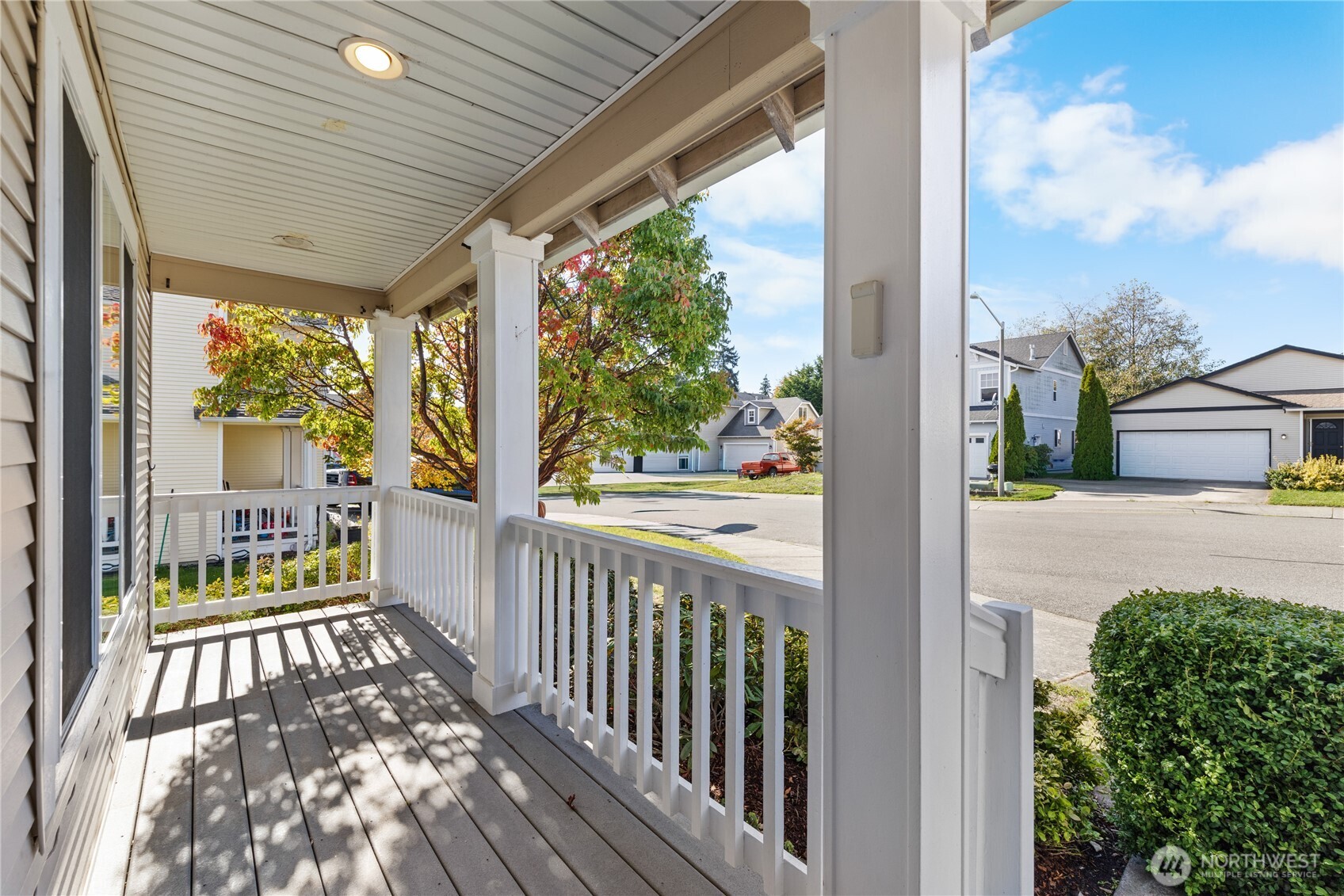 44 SW Festival Street