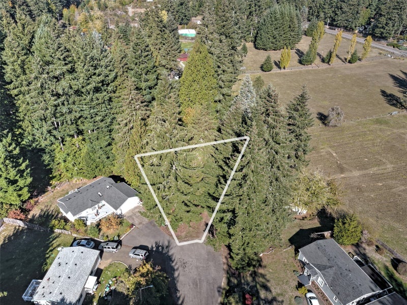 80 SE Barberry Court