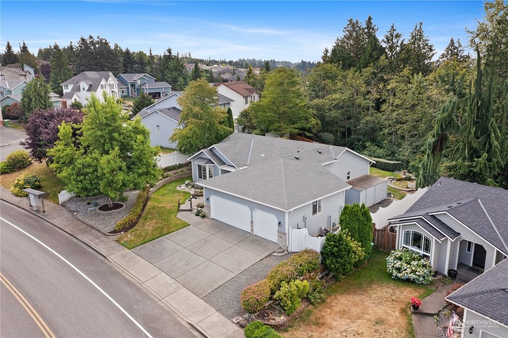 Photo of 7220 81st Place NE, Marysville, WA 98270 (MLS # 2267539)