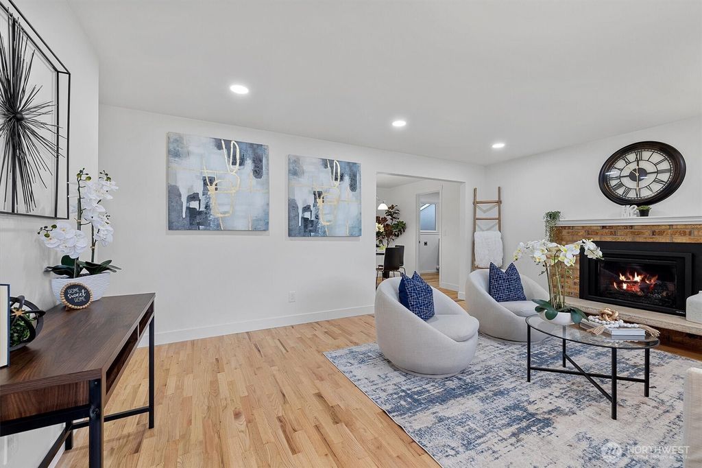 Photo of 9218 NE 184th Place, Bothell, WA 98011 (MLS # 2468866)