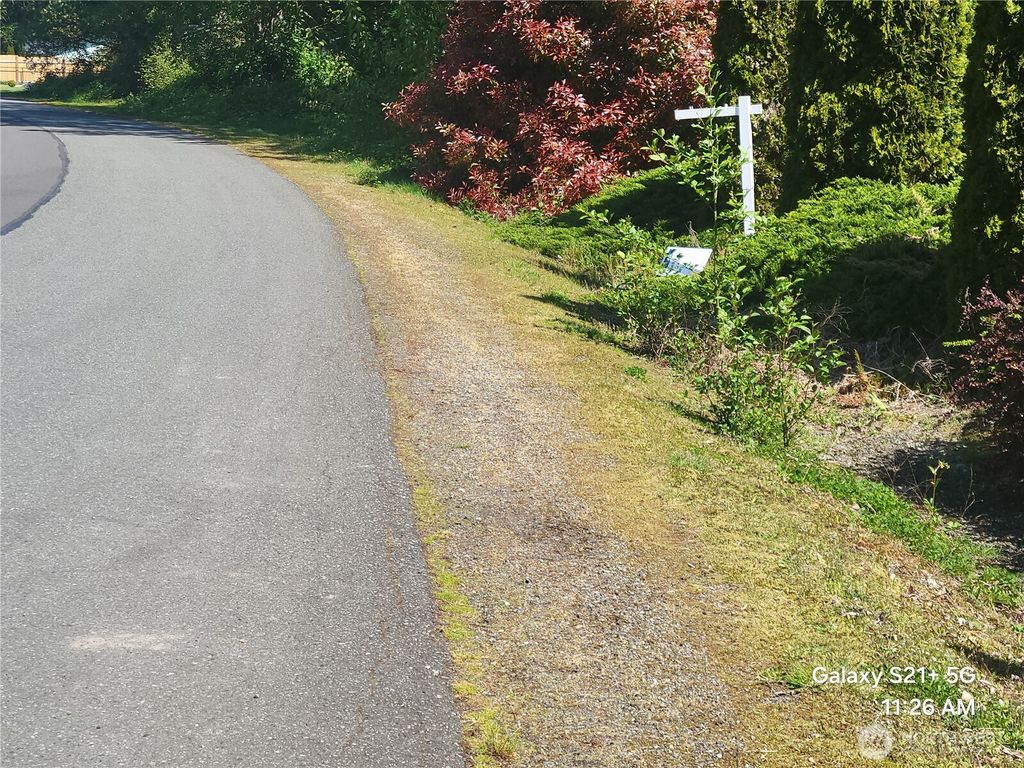 Photo of 32540 44th Avenue S, Federal Way, WA 98001 (MLS # 2448897)