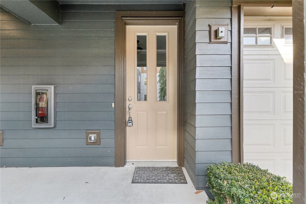 Photo of 2115 201st Place SE #C2, Bothell, WA 98012 (MLS # 2315389)