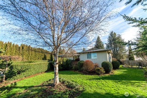 Photo of 2102 Margaret Place, Mount Vernon, WA 98273 (MLS # 2548160)