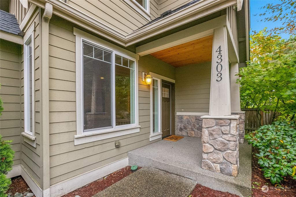 Photo of 4303 226th Place SW, Mountlake Terrace, WA 98043 (MLS # 2166746)