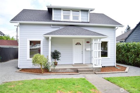 Photo of 111 SW Alfred Street, Chehalis, WA 98532 (MLS # 2518591)
