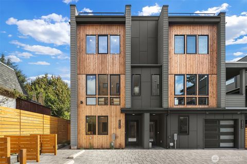 Photo of 4524 Corliss Avenue N #B, Seattle, WA 98103 (MLS # 2446768)