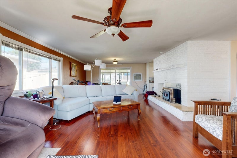 125 Scenic View Drive
