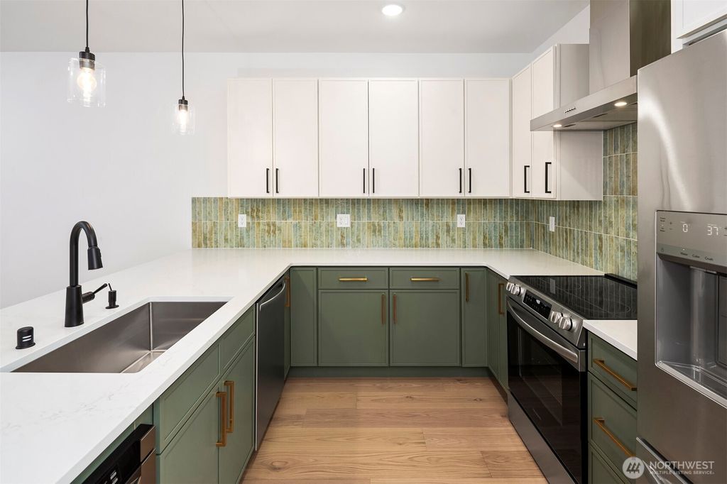 Photo of 725 18th Avenue #C, Seattle, WA 98122 (MLS # 2452513)