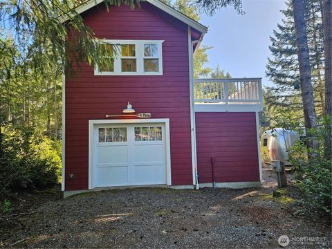 Photo of 41 N Picnic Drive NW, Lilliwaup, WA 98555 (MLS # 2501381)