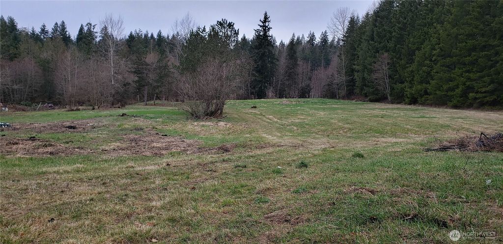 Photo of 8624 224th Avenue NE, Redmond, WA 98053 (MLS # 2508346)