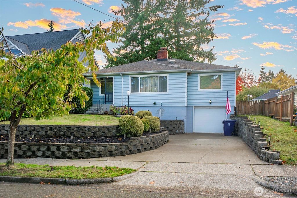 Photo of 4210 N 14th Street, Tacoma, WA 98406 (MLS # 2451434)