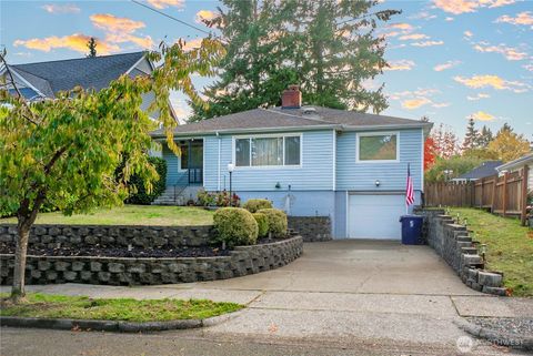 Photo of 4210 N 14th Street, Tacoma, WA 98406 (MLS # 2451434)