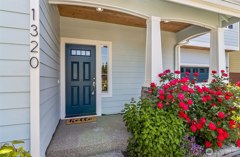 Photo of 1320 Weaver Way, Snohomish, WA 98290 (MLS # 2530887)
