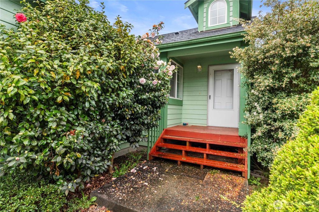 Photo of 28 83rd Drive SE, Lake Stevens, WA 98258 (MLS # 2357779)