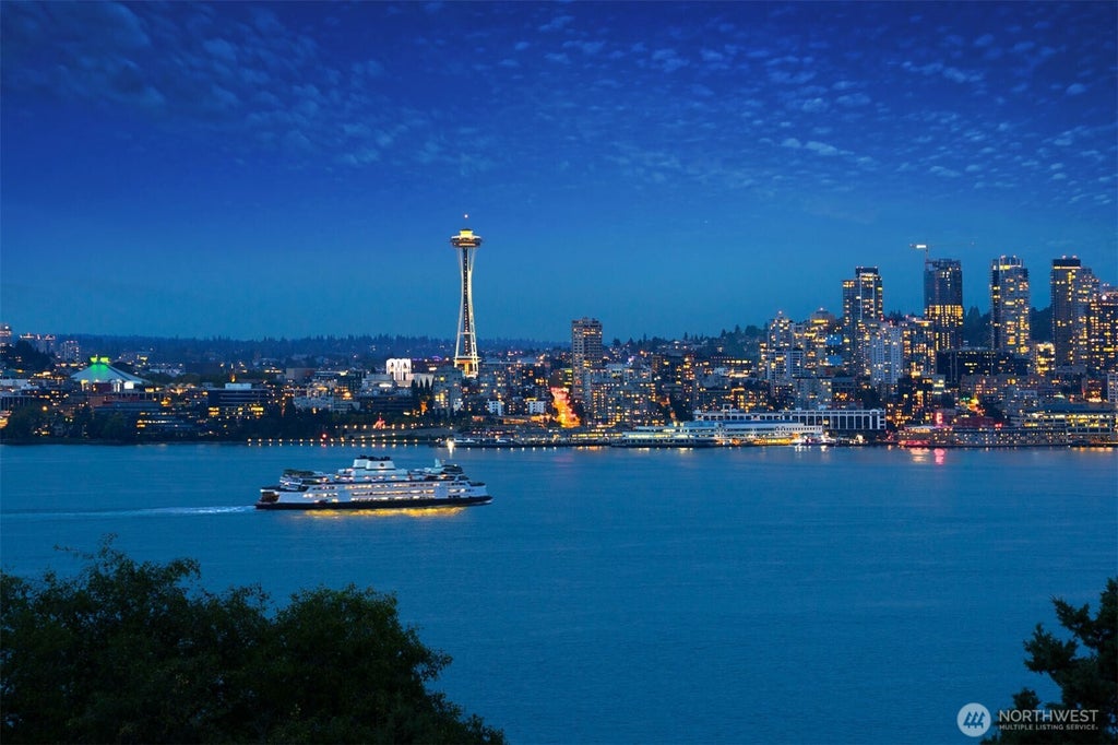 Photo of 1124 Sunset Avenue SW, Seattle, WA 98116 (MLS # 2591845)