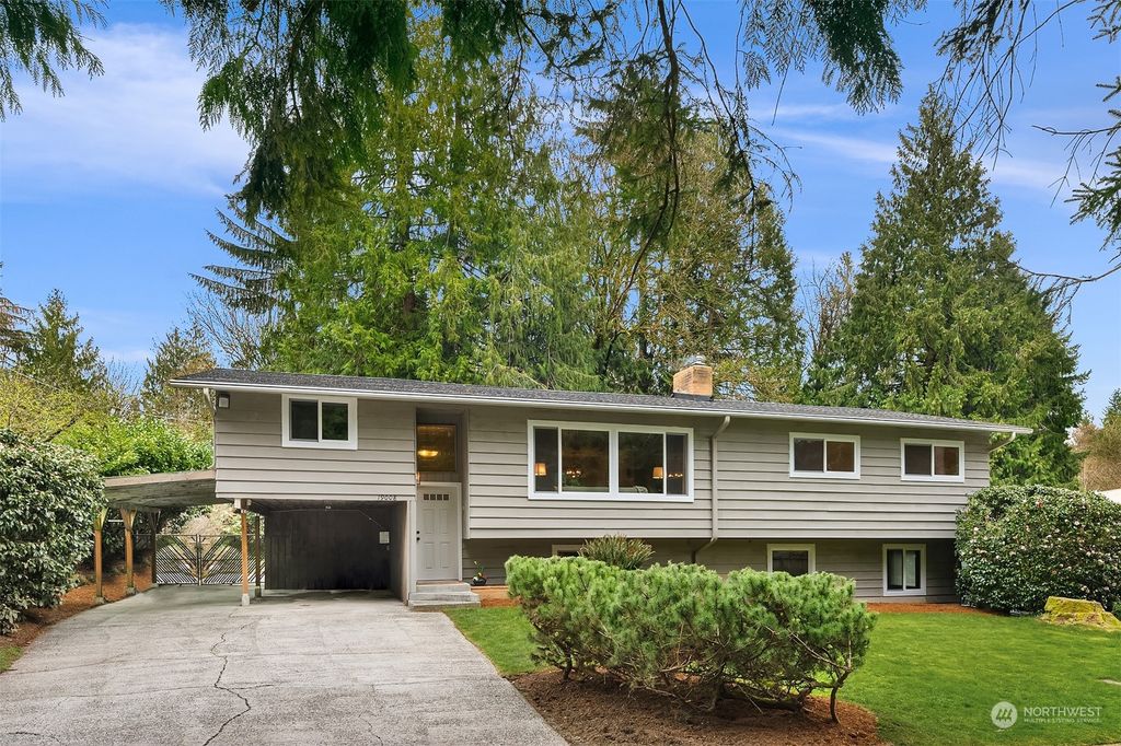 Photo of 19008 22nd Avenue NE, Lake Forest Park, WA 98155 (MLS # 2213380)