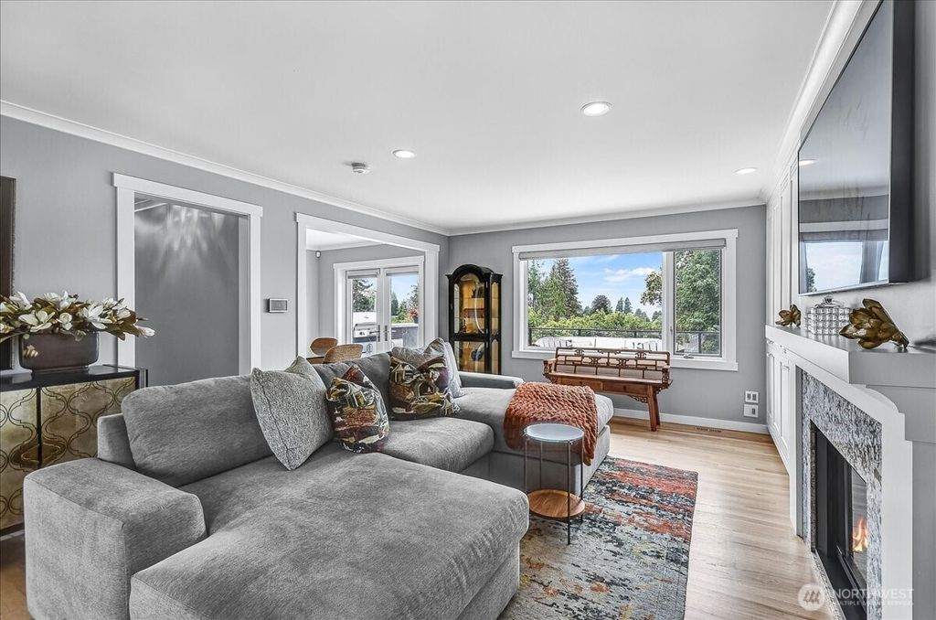 Photo of 5939 36th Avenue SW, Seattle, WA 98126 (MLS # 2386669)