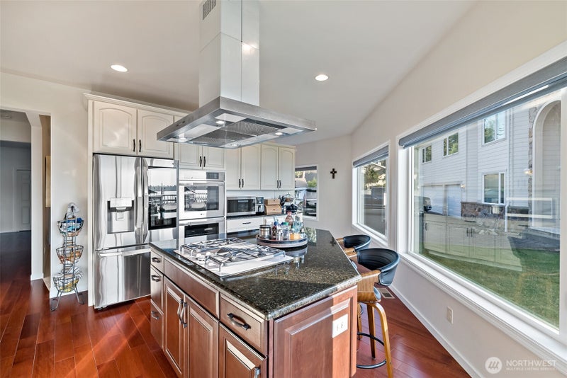 1558 Fairview Street