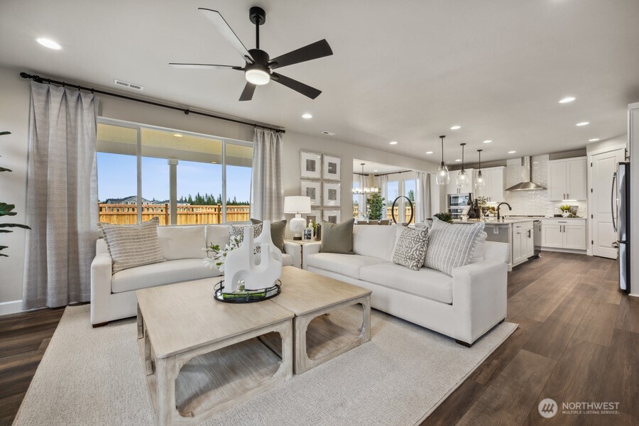 20251 145th Street E 854