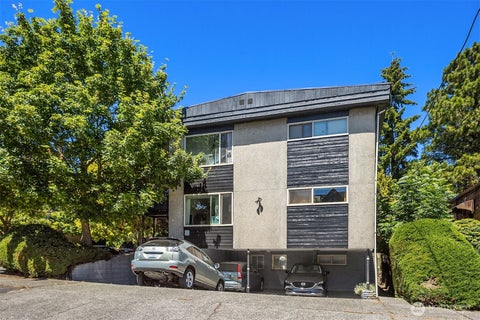 Photo of 4400 Linden Ave N AVE, Seattle, WA 98103 (MLS # 2577739)