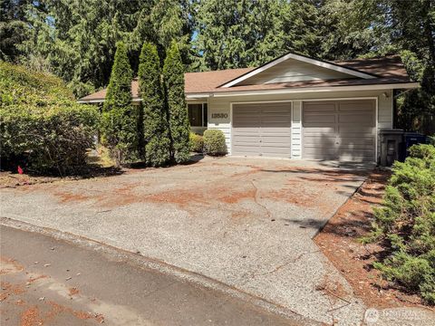 Photo of 13530 NE 78th Street, Redmond, WA 98052 (MLS # 2546883)