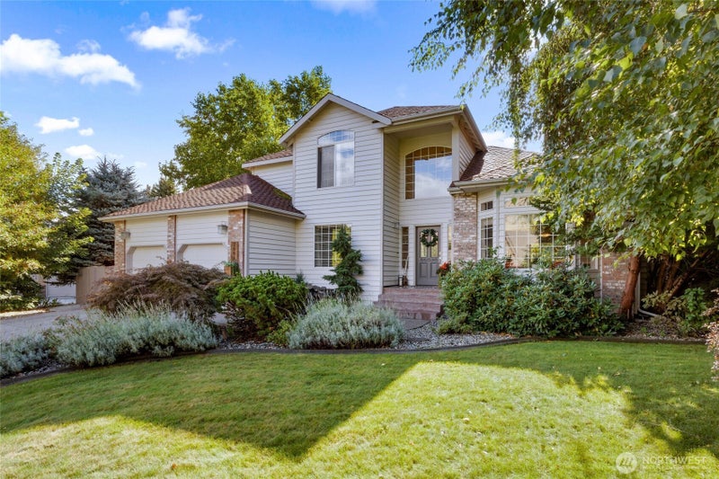 2005 Center Court Drive
