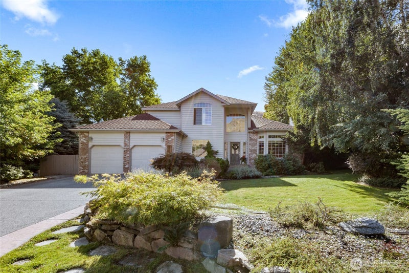 2005 Center Court Drive