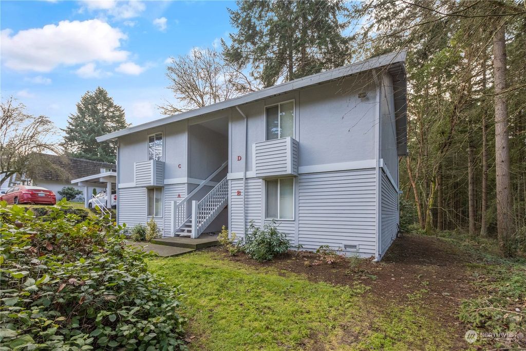 Photo of 19 S 338th Place, Federal Way, WA 98003 (MLS # 2324479)
