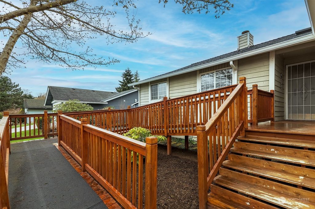 Photo of 1209 235th Place SW, Bothell, WA 98021 (MLS # 2060386)