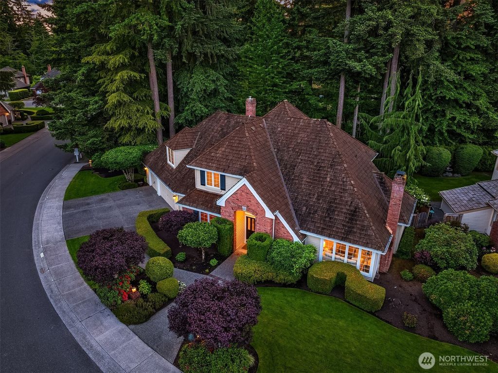 Photo of 2809 155th Street SE, Mill Creek, WA 98012 (MLS # 2382605)