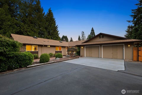 Photo of 12255 SE 233rd Street, Kent, WA 98031 (MLS # 2530001)