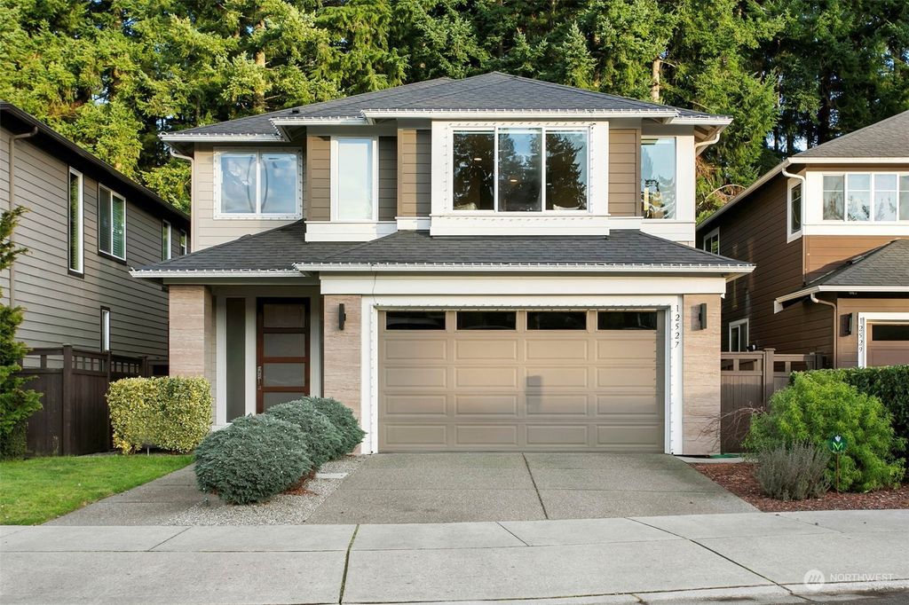 Photo of 12527 26th Avenue SE, Everett, WA 98208 (MLS # 2191510)