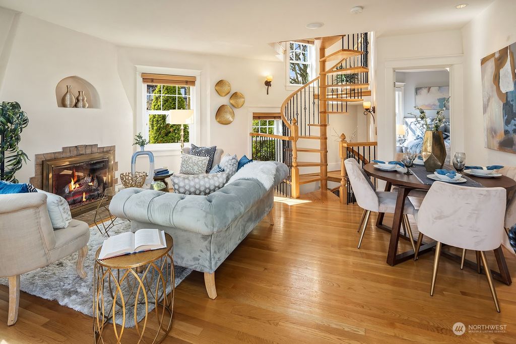 Photo of 400 W McGraw Place, Seattle, WA 98119 (MLS # 2044789)