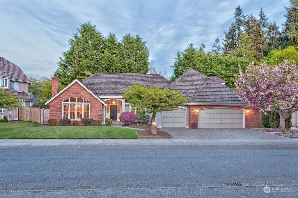 Photo of 12627 55th Avenue W, Mukilteo, WA 98275 (MLS # 2233502)