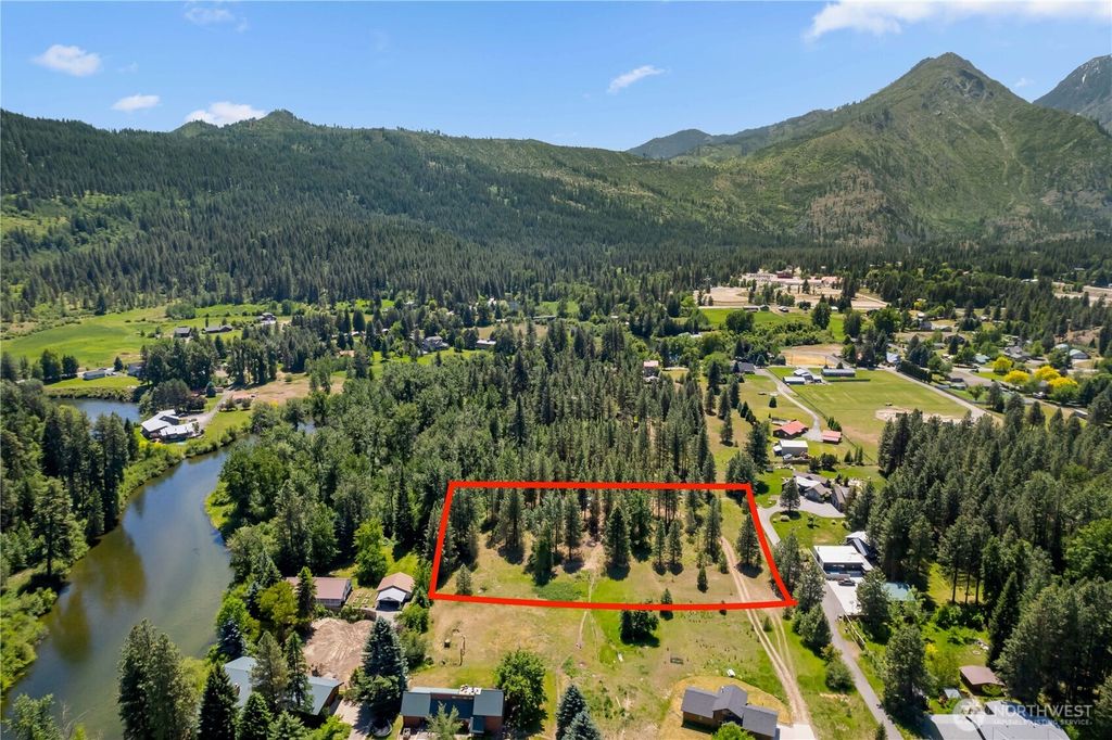 Photo of 0 Lot 1 Shore St., Leavenworth, WA 98826 (MLS # 2464930)
