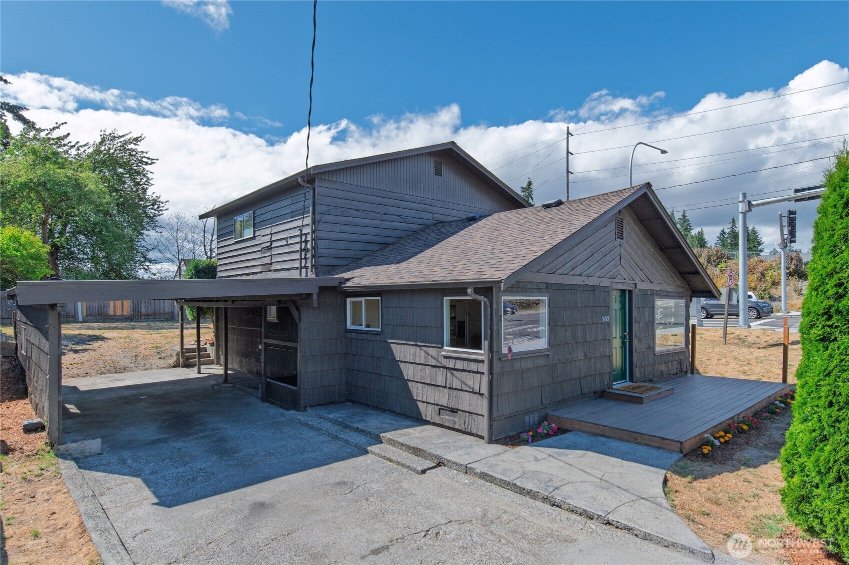 503 S National Avenue