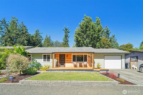 1202 Eleanor Court Steilacoom WA 98388