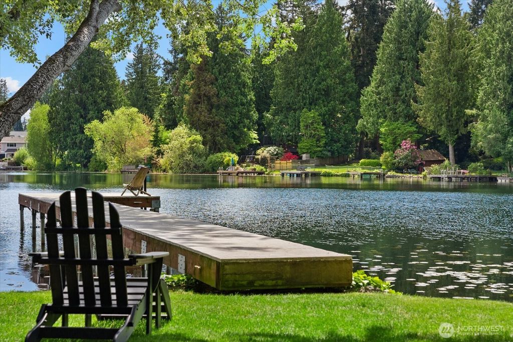 Photo of 1723 N 128th Street, Seattle, WA 98133 (MLS # 2519118)