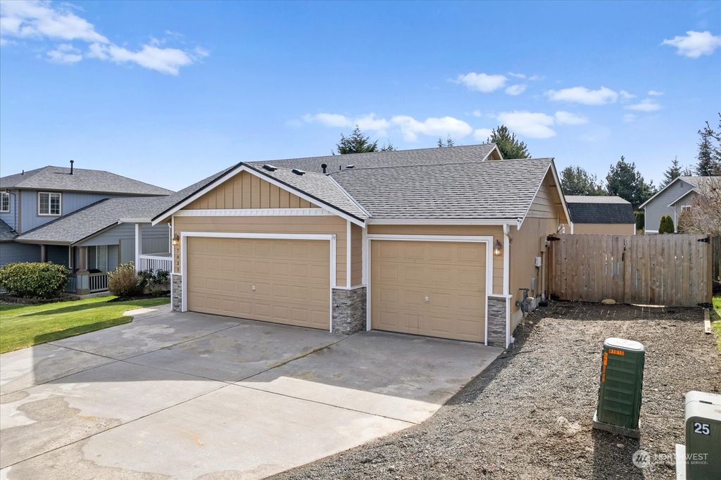 Photo of 7032 281st Place NW, Stanwood, WA 98292 (MLS # 2039632)