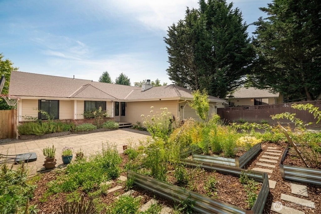 Photo of 27830 121st Place SE, Kent, WA 98030 (MLS # 2530908)