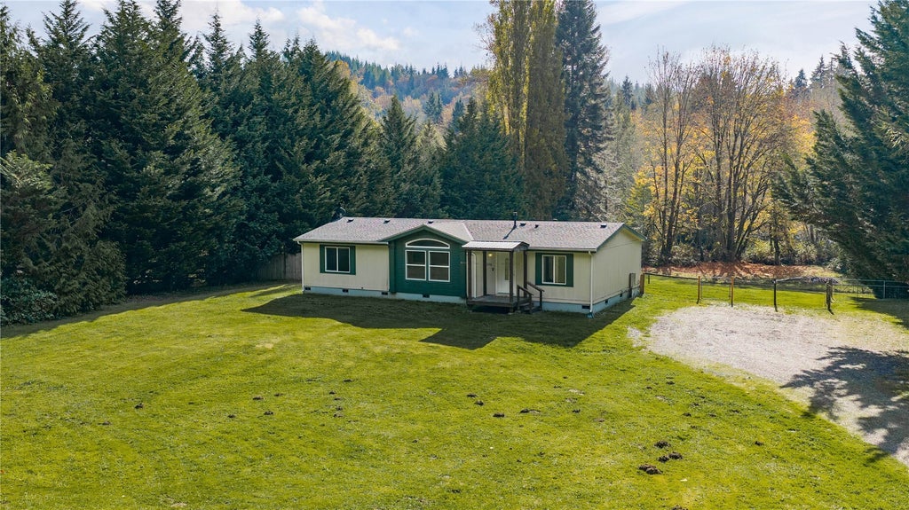 Photo of 15326 Jim Creek Road, Arlington, WA 98223 (MLS # 2597994)