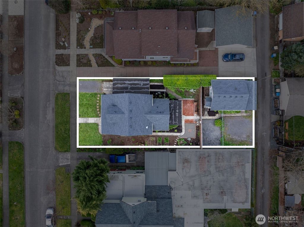 Photo of 714 G Street, Centralia, WA 98531 (MLS # 2501475)