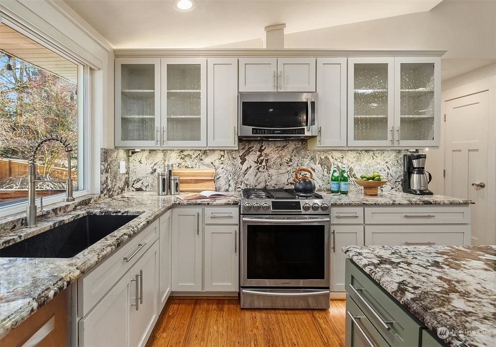 Photo of 8826 NE 137th Street, Kirkland, WA 98034 (MLS # 2202525)