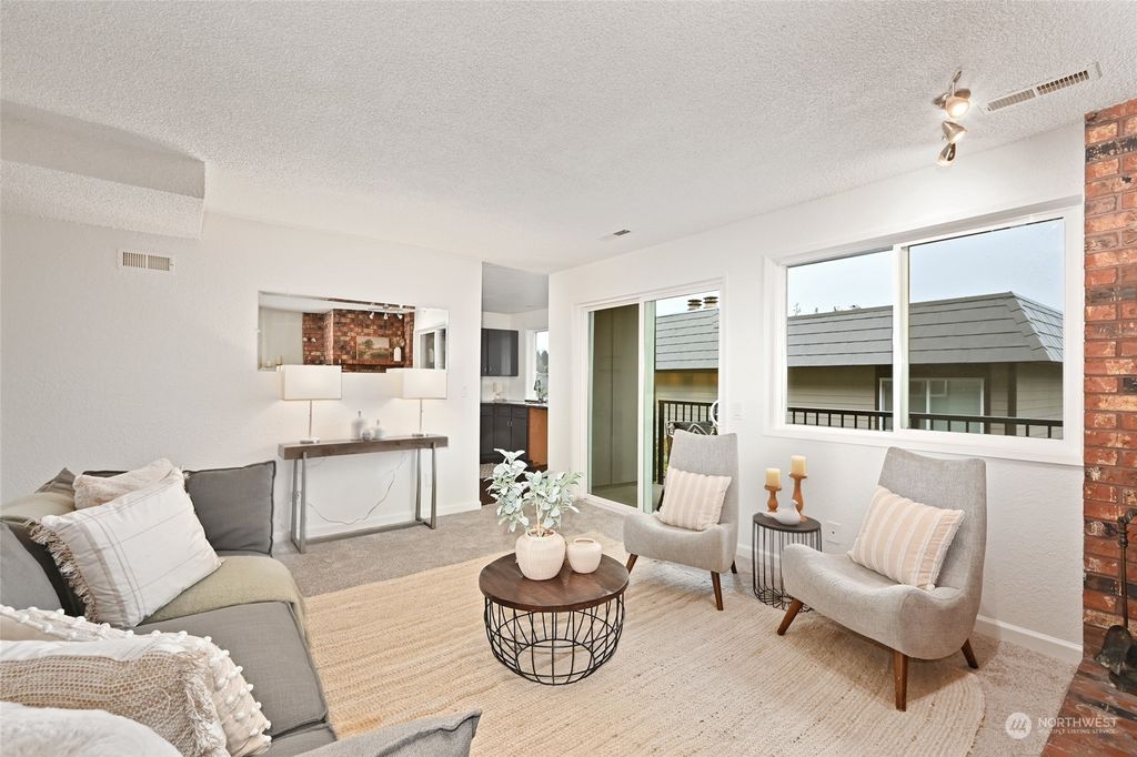 Photo of 9517 NE 180TH Street #B201, Bothell, WA 98011 (MLS # 2307371)