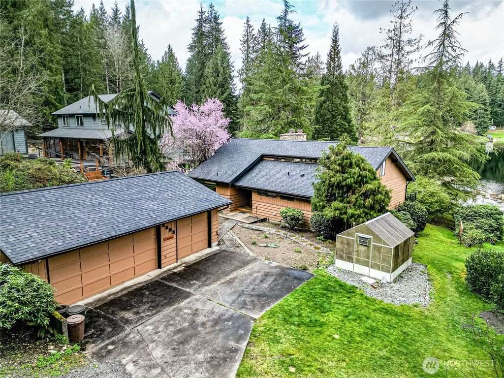 Photo of 3033 S Lake Crabapple Road, Marysville, WA 98271 (MLS # 2353557)