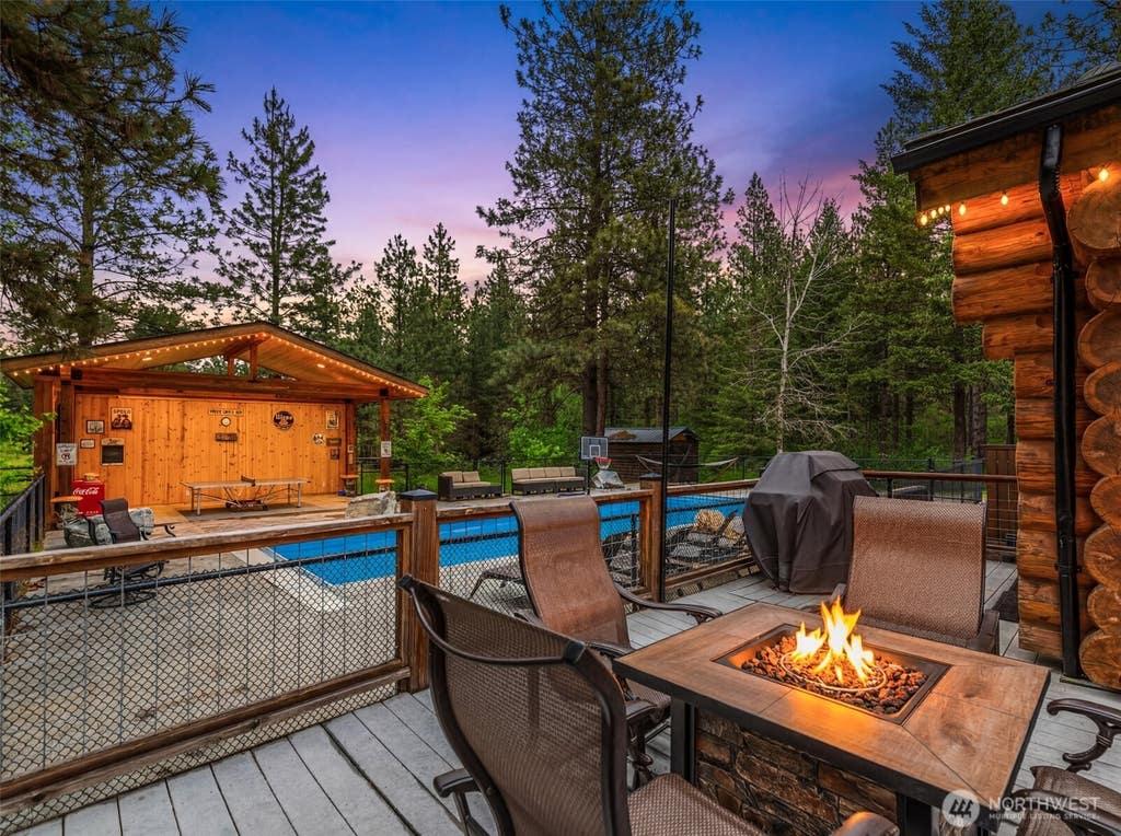 Photo of 18135 River Road, Leavenworth, WA 98826 (MLS # 2562979)