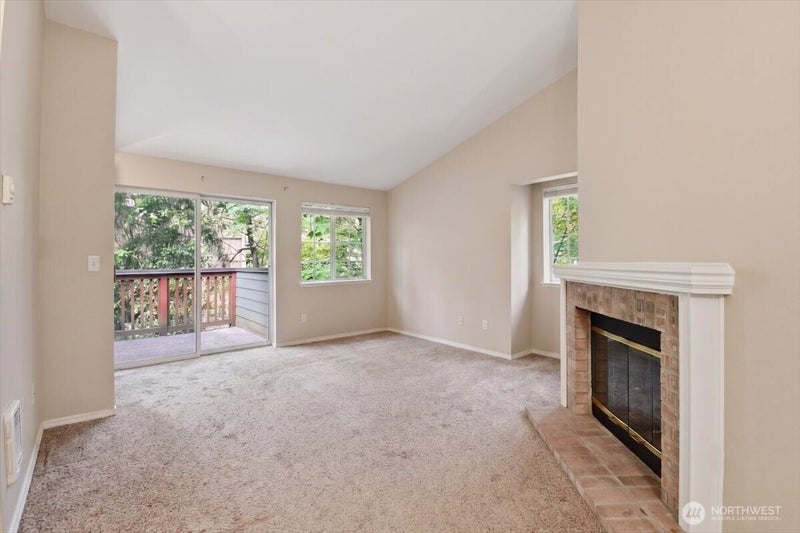 15433 Country Club Drive E305