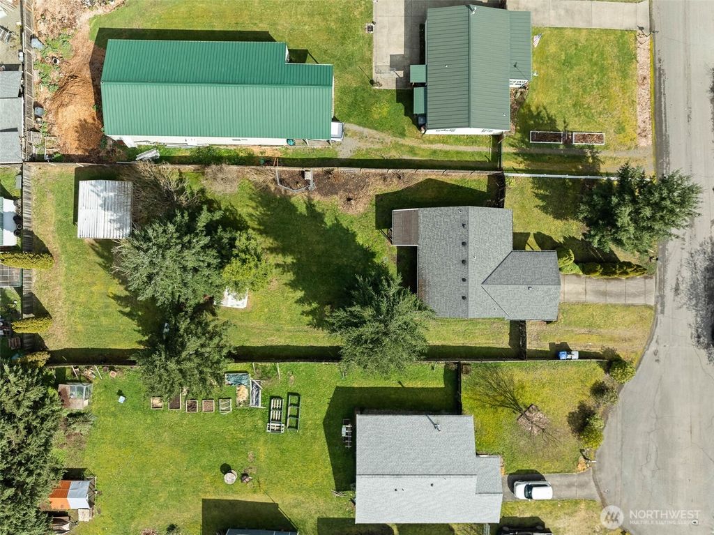 Photo of 22902 41st Avenue Ct E, Spanaway, WA 98387 (MLS # 2501259)