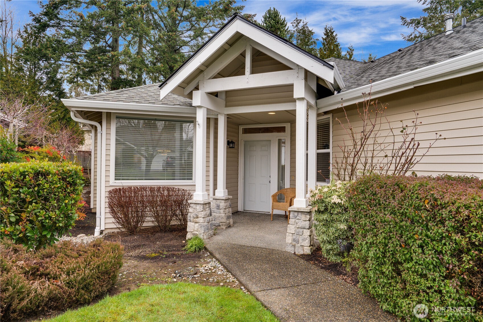 7335 53rd Street Ct W